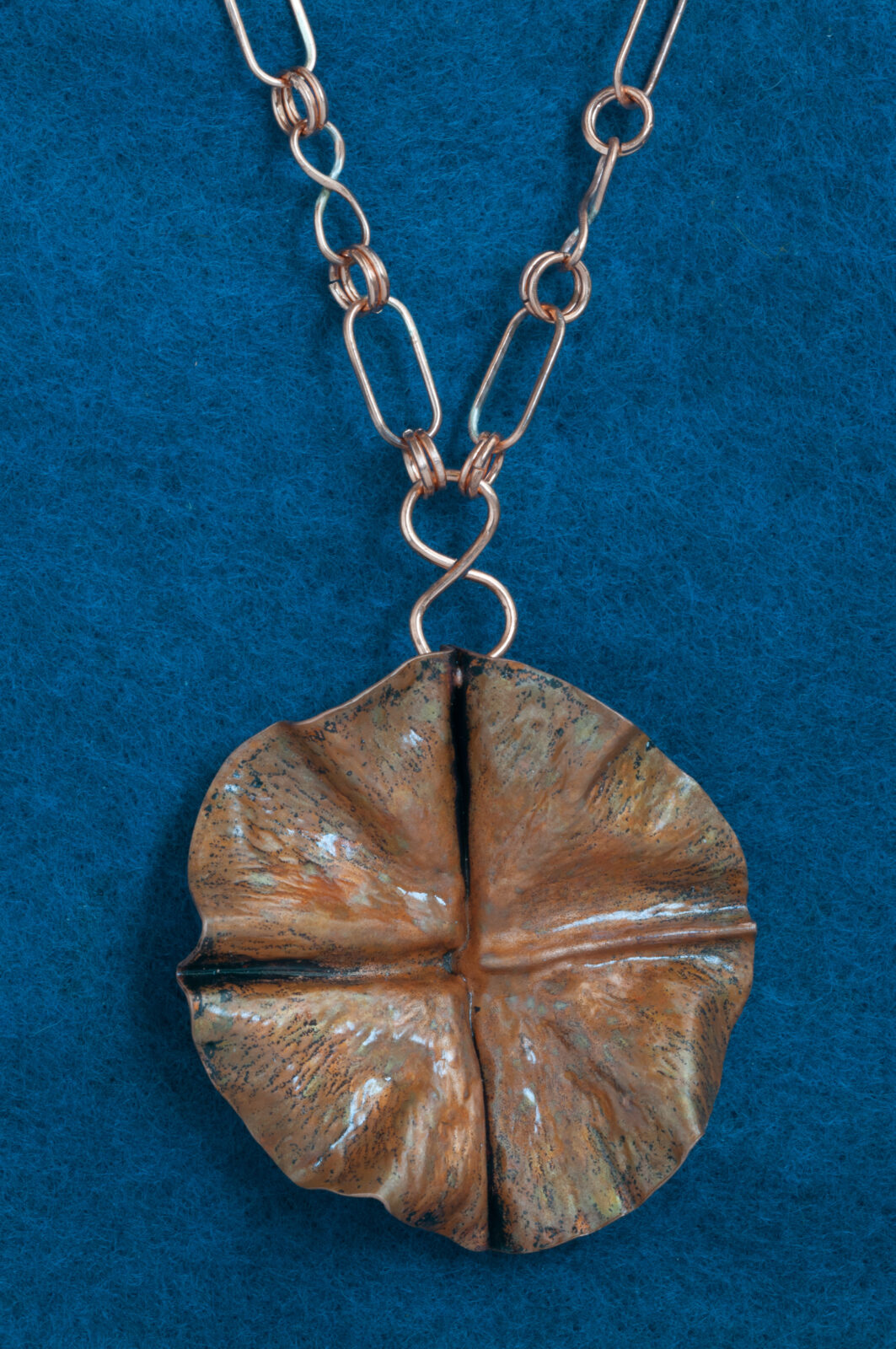 Folded copper circle necklace